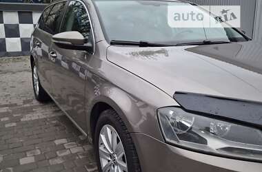 Універсал Volkswagen Passat 2011 в Старокостянтинові