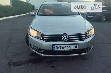 Універсал Volkswagen Passat 2013 в Виноградові