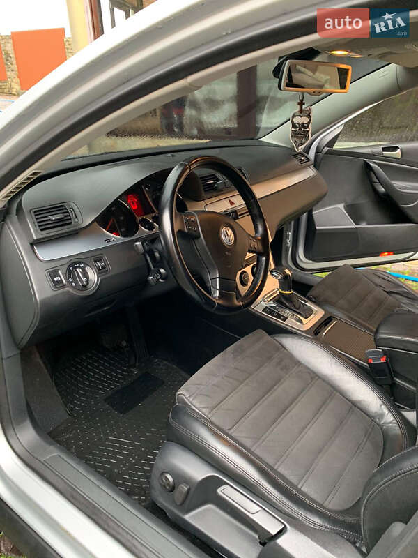 Седан Volkswagen Passat 2009 в Виноградове