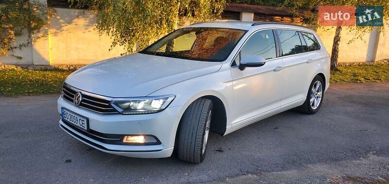 Універсал Volkswagen Passat 2017 в Тернополі