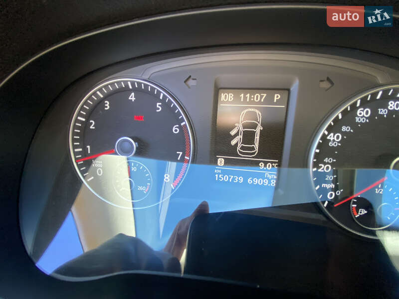 Седан Volkswagen Passat 2014 в Луцке