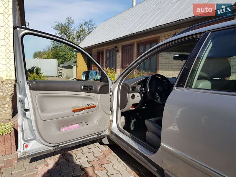 Универсал Volkswagen Passat 2001 в Полонном