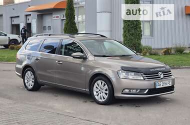 Універсал Volkswagen Passat 2011 в Старокостянтинові