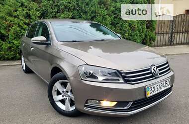 Седан Volkswagen Passat 2011 в Хмельницькому