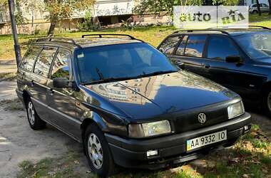 Універсал Volkswagen Passat 1991 в Києві