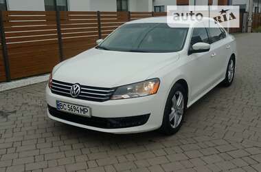 Седан Volkswagen Passat 2012 в Львові