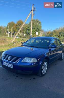 Седан Volkswagen Passat 2001 в Львові