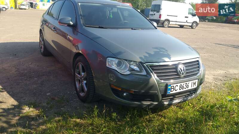 Седан Volkswagen Passat 2009 в Львові