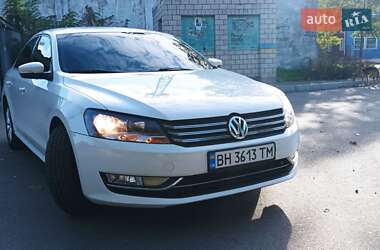 Седан Volkswagen Passat 2014 в Одесі