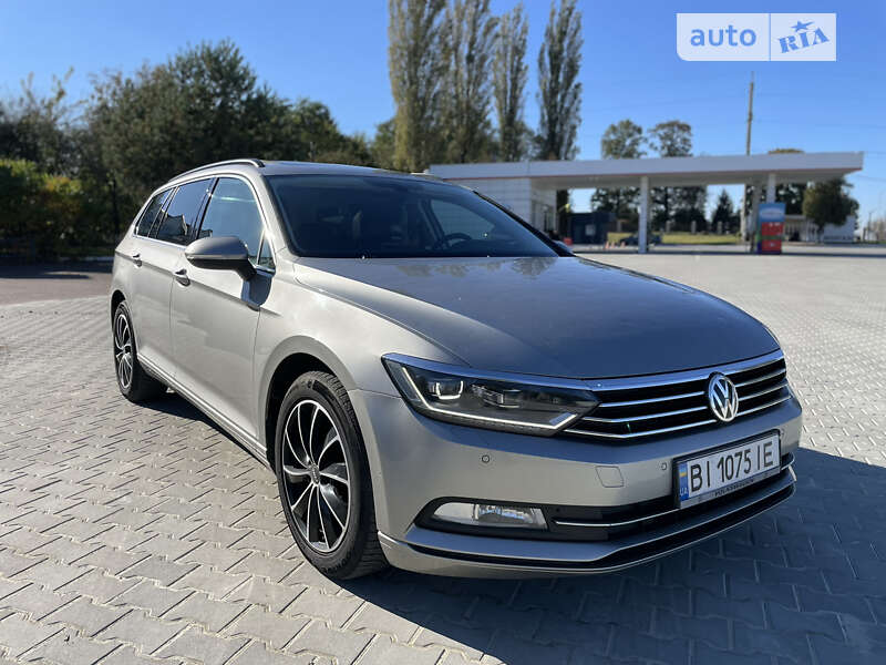 Универсал Volkswagen Passat 2015 в Львове