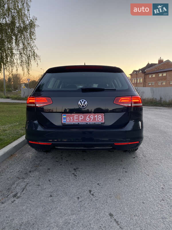Універсал Volkswagen Passat 2017 в Тернополі