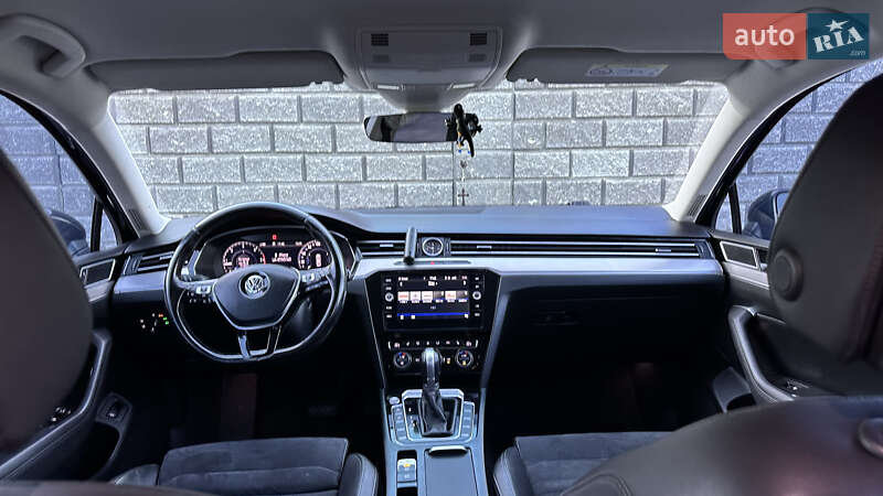 Седан Volkswagen Passat 2017 в Сільце