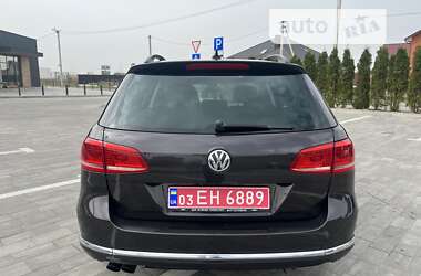 Універсал Volkswagen Passat 2014 в Луцьку