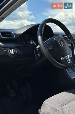 Универсал Volkswagen Passat 2013 в Хусте