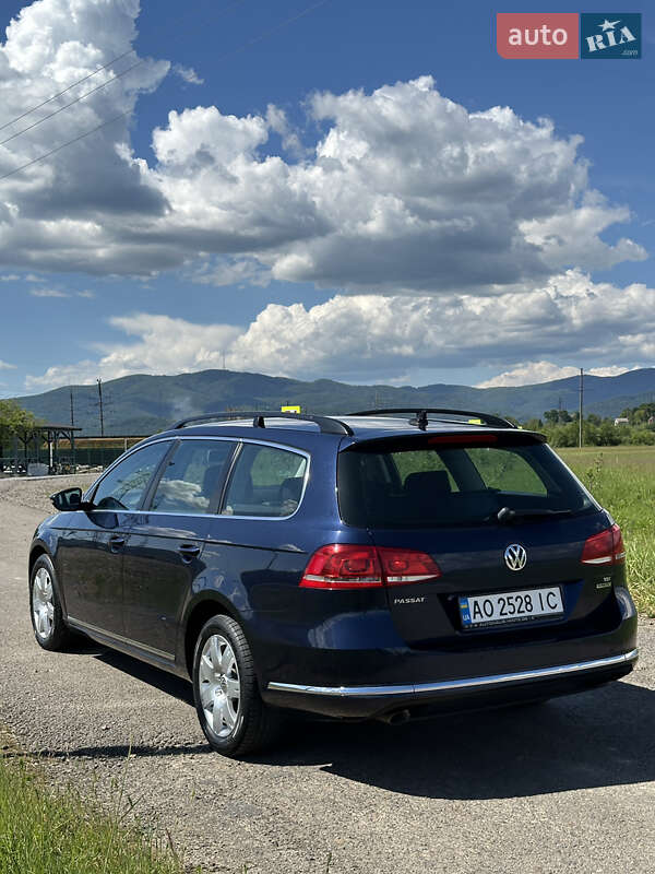 Универсал Volkswagen Passat 2013 в Хусте