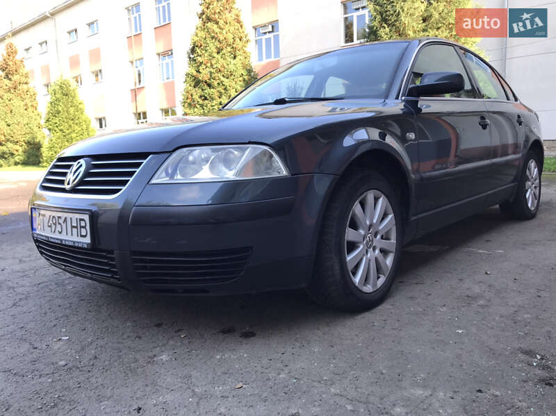 Седан Volkswagen Passat 2001 в Калуше