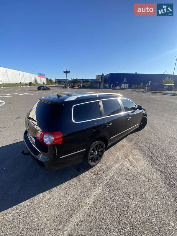 Універсал Volkswagen Passat 2008 в Рівному