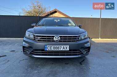 Седан Volkswagen Passat 2017 в Чернівцях