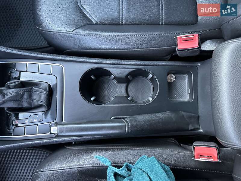 Седан Volkswagen Passat 2017 в Черновцах