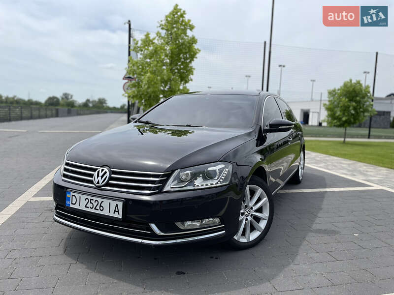 Volkswagen Passat 2011