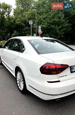 Седан Volkswagen Passat 2016 в 
