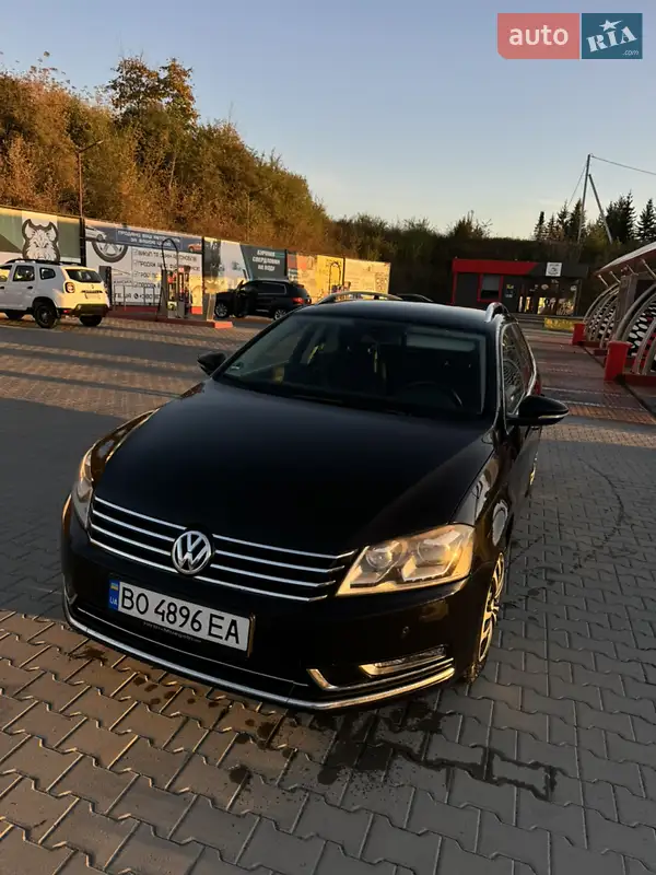 Универсал Volkswagen Passat 2011 в 