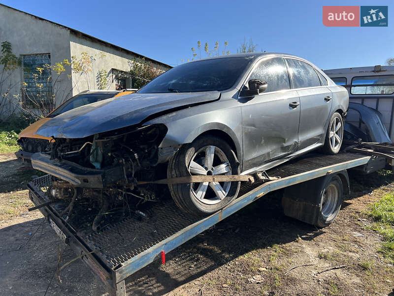 Седан Volkswagen Passat 2012 в 