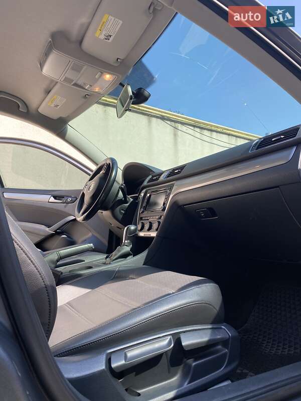 Седан Volkswagen Passat 2015 в Одессе фото 32 Седан Volkswagen Passat 2015 в Одессе