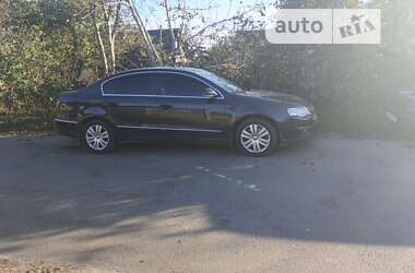 Седан Volkswagen Passat 2007 в Кам'янці-Бузькій