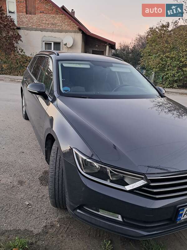 Универсал Volkswagen Passat 2018 в Ивано-Франковске