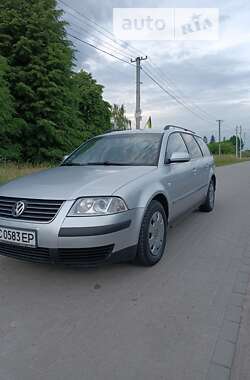 Універсал Volkswagen Passat 2002 в Червонограді