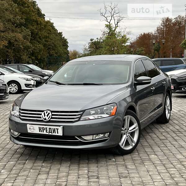 Седан Volkswagen Passat 2014 в Кривом Роге