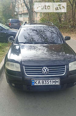 Универсал Volkswagen Passat 2002 в Киеве