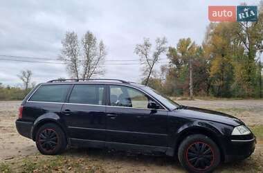 Универсал Volkswagen Passat 2004 в Киеве