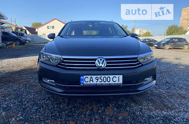 Универсал Volkswagen Passat 2018 в Ватутино