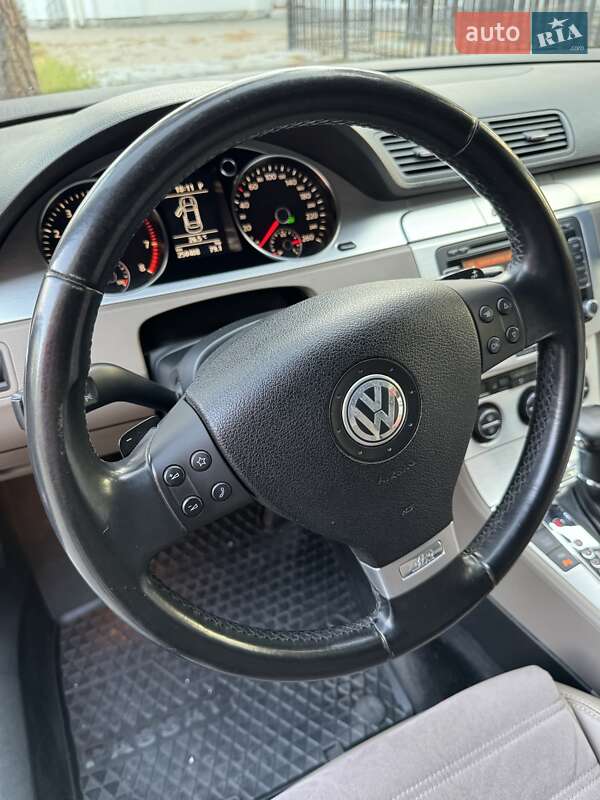Универсал Volkswagen Passat 2009 в Ахтырке