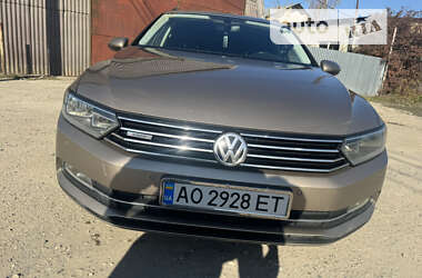 Універсал Volkswagen Passat 2015 в Хусті