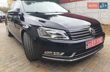 Седан Volkswagen Passat 2011 в Полтаві