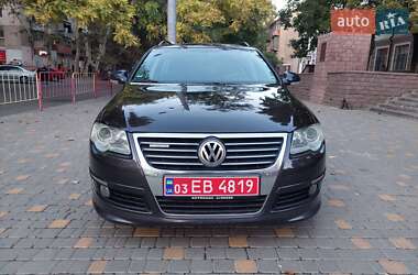 Универсал Volkswagen Passat 2010 в Одессе