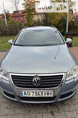 Универсал Volkswagen Passat 2009 в Ужгороде