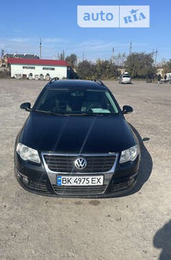 Універсал Volkswagen Passat 2007 в Рівному