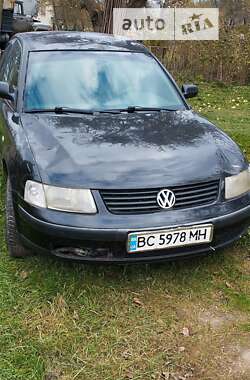 Седан Volkswagen Passat 1999 в Львове