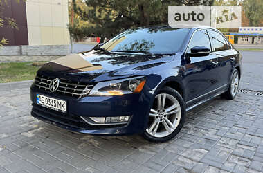 Седан Volkswagen Passat 2013 в Днепре