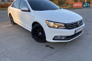 Седан Volkswagen Passat 2017 в Кривом Роге