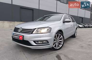 Универсал Volkswagen Passat 2012 в Львове