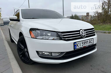 Седан Volkswagen Passat 2013 в Василькові