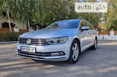 Універсал Volkswagen Passat 2017 в Смілі