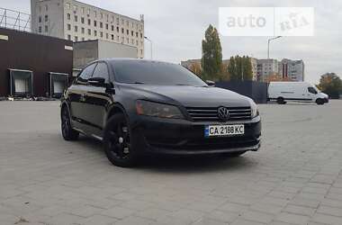 Седан Volkswagen Passat 2013 в Черкассах