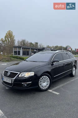 Універсал Volkswagen Passat 2007 в Ірпені