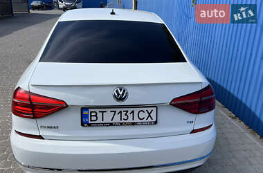 Седан Volkswagen Passat 2016 в Херсоні